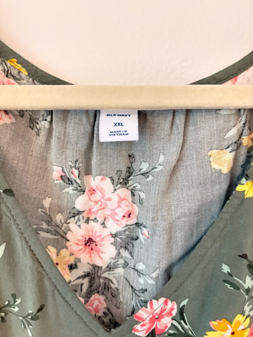 Old Navy Olive Green Floral V-Neck Midi Dress - Picture 3 of 4